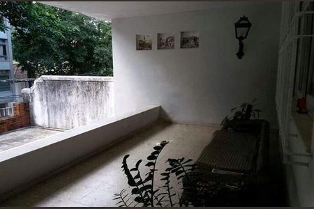 Casa à venda com 425m², 3 quartos e 2 vagas