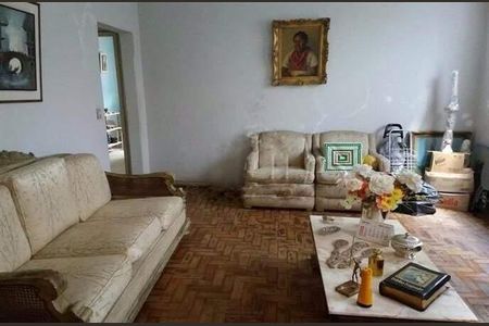 Casa à venda com 425m², 3 quartos e 2 vagas