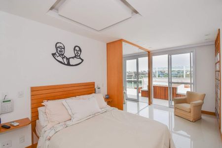 Apartamento à venda com 215m², 3 quartos e 4 vagas