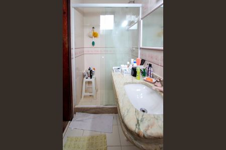 Casa à venda com 583m², 4 quartos e 3 vagasBanheiro Suíte 1