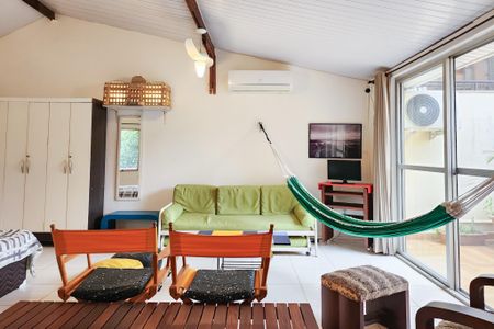 Apartamento à venda com 145m², 3 quartos e sem vagaStudio - Segundo andar