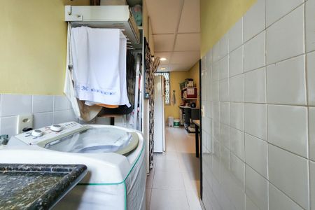 Apartamento à venda com 145m², 3 quartos e sem vagaÁrea de serviço