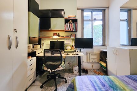 Apartamento à venda com 145m², 3 quartos e sem vagaQuarto