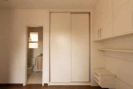 Apartamento para alugar com 77m², 3 quartos e 1 vagaSuíte 