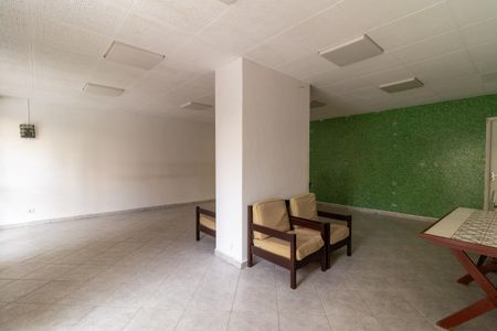 Apartamento à venda com 52m², 1 quarto e sem vagaÁrea comum - Salão de festas