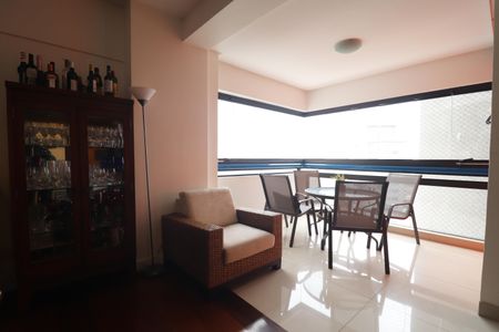 Apartamento à venda com 165m², 3 quartos e 2 vagasVaranda da Sala