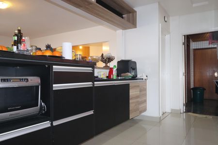 Apartamento à venda com 165m², 3 quartos e 2 vagasCozinha