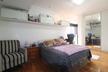 Apartamento à venda com 165m², 3 quartos e 2 vagasQuarto 2