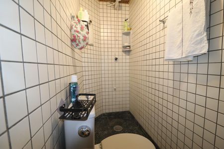 Apartamento à venda com 165m², 3 quartos e 2 vagasBanheiro de Serviço