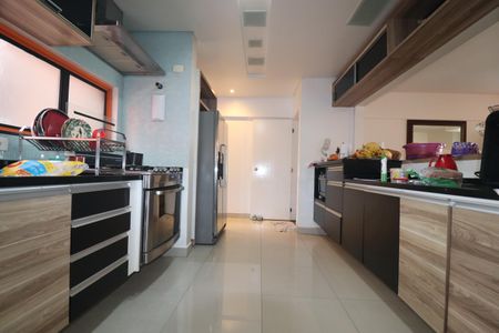 Apartamento à venda com 165m², 3 quartos e 2 vagasCozinha