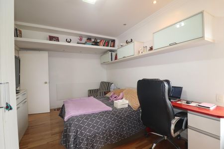 Apartamento à venda com 165m², 3 quartos e 2 vagasQuarto 2