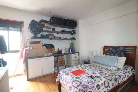 Apartamento à venda com 165m², 3 quartos e 2 vagasQuarto 1