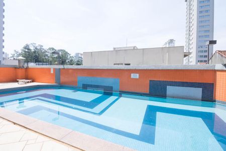 Apartamento à venda com 165m², 3 quartos e 2 vagasÁrea comum - Piscina