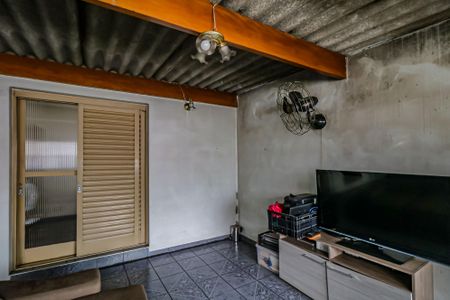Casa à venda com 120m², 2 quartos e 4 vagasSala