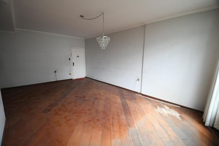 Apartamento à venda com 156m², 3 quartos e 1 vagaSala