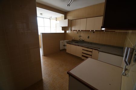 Apartamento à venda com 156m², 3 quartos e 1 vagaCozinha
