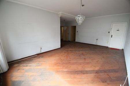 Apartamento à venda com 156m², 3 quartos e 1 vagaSala