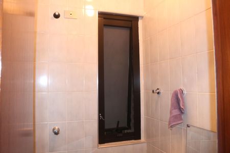 Apartamento à venda com 220m², 4 quartos e 3 vagasBanheiro Social