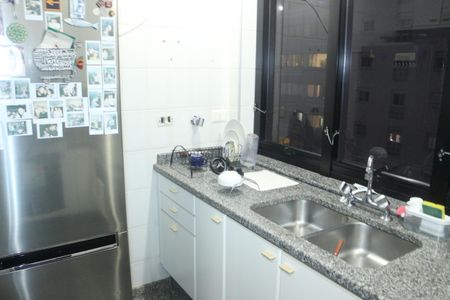 Apartamento à venda com 220m², 4 quartos e 3 vagasCozinha