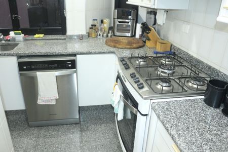 Apartamento à venda com 220m², 4 quartos e 3 vagasCozinha