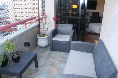 Apartamento à venda com 220m², 4 quartos e 3 vagasVaranda da Sala