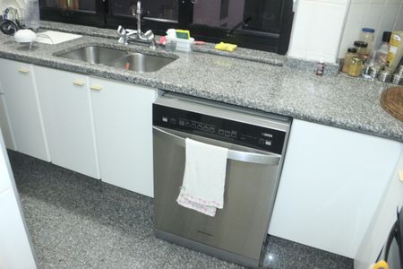 Apartamento à venda com 220m², 4 quartos e 3 vagasCozinha