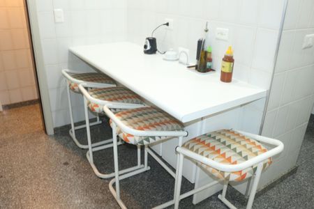 Apartamento à venda com 220m², 4 quartos e 3 vagasCozinha