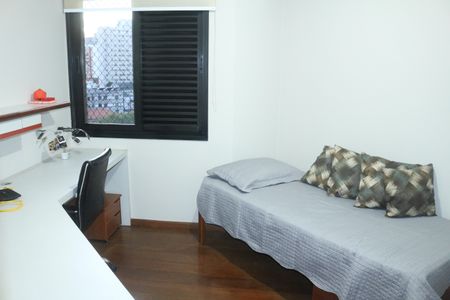 Apartamento à venda com 220m², 4 quartos e 3 vagasQuarto 1