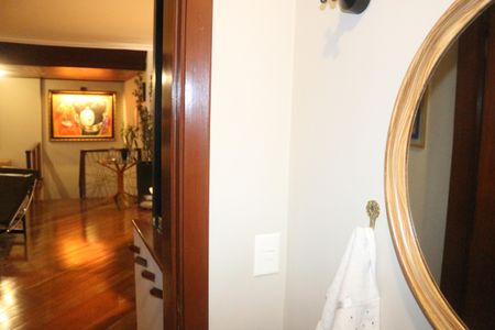 Apartamento à venda com 220m², 4 quartos e 3 vagasLavabo