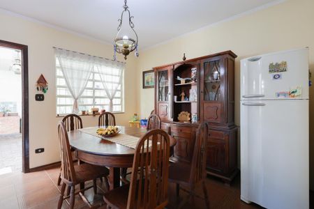 Casa à venda com 250m², 3 quartos e 5 vagas Casa à venda com 250m², 3 quartos e 5 vagasCopa