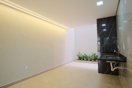 Casa à venda com 140m², 3 quartos e 4 vagasEspaço Gourmet