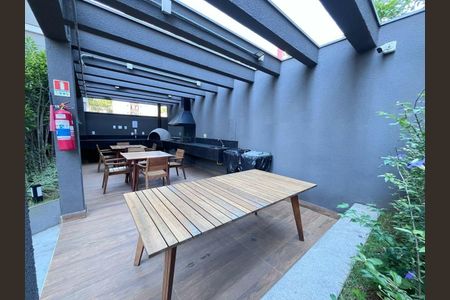 Apartamento à venda com 46m², 1 quarto e sem vaga