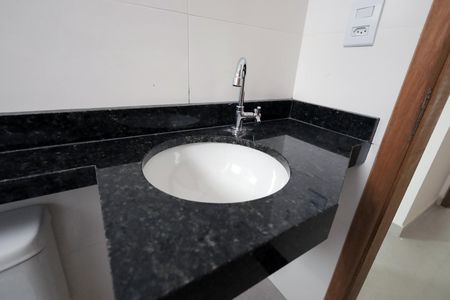 Apartamento à venda com 98m², 2 quartos e 2 vagasBanheiro Suíte