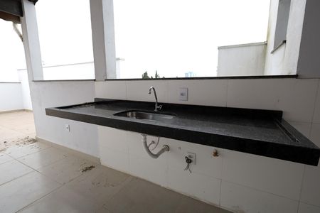 Apartamento à venda com 98m², 2 quartos e 2 vagasCobertura