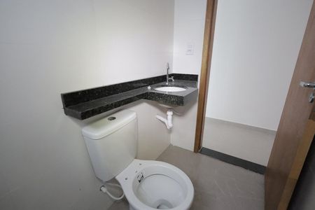 Apartamento à venda com 100m², 2 quartos e 2 vagasBanheiro Social