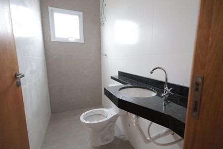 Apartamento à venda com 100m², 2 quartos e 2 vagasBanheiro da Suíte