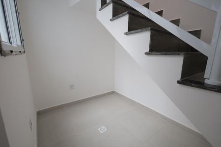 Apartamento à venda com 100m², 2 quartos e 2 vagasSala