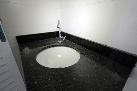 Apartamento à venda com 100m², 2 quartos e 2 vagasBanheiro Cobertura