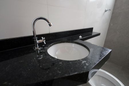 Apartamento à venda com 98m², 2 quartos e 2 vagasBanheiro Social