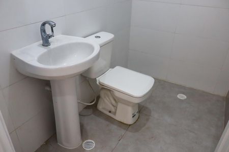 Apartamento para alugar com 100m², 2 quartos e sem vaga Apartamento para alugar com 100m², 2 quartos e sem vagaBanheiro
