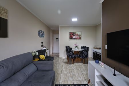 Apartamento à venda com 60m², 3 quartos e 1 vaga Apartamento à venda com 60m², 3 quartos e 1 vagaSala
