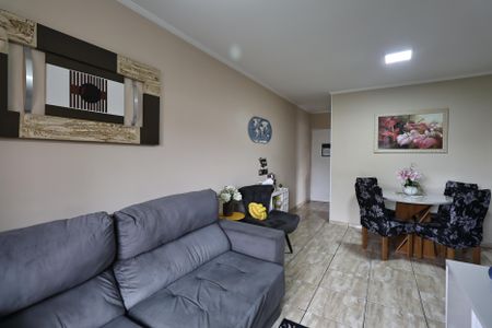 Apartamento à venda com 60m², 3 quartos e 1 vaga Apartamento à venda com 60m², 3 quartos e 1 vagaSala