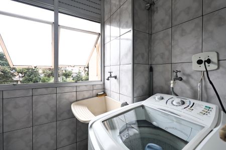 Apartamento à venda com 60m², 3 quartos e 1 vaga Apartamento à venda com 60m², 3 quartos e 1 vagaLavanderia