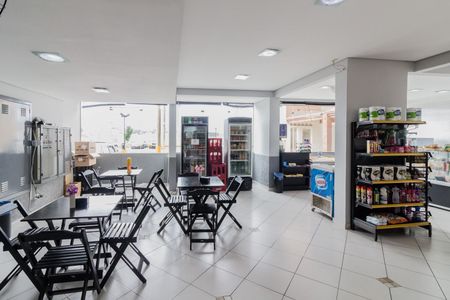 Apartamento à venda com 60m², 3 quartos e 1 vaga Apartamento à venda com 60m², 3 quartos e 1 vagaMercadinho