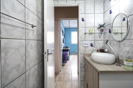 Apartamento à venda com 60m², 3 quartos e 1 vaga Apartamento à venda com 60m², 3 quartos e 1 vagaBanheiro