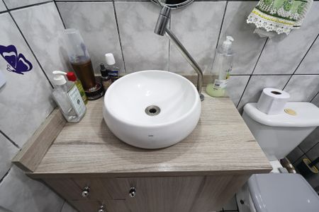 Apartamento à venda com 60m², 3 quartos e 1 vaga Apartamento à venda com 60m², 3 quartos e 1 vagaBanheiro