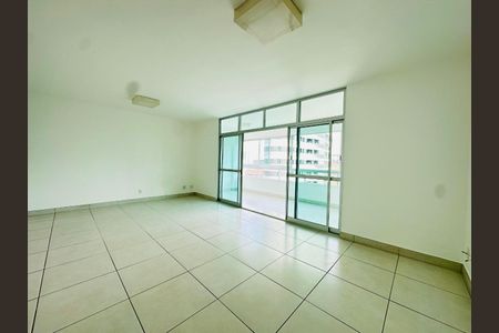 Apartamento à venda com 125m², 3 quartos e 3 vagas