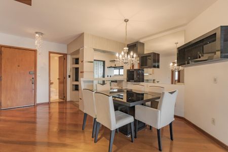 Apartamento à venda com 134m², 2 quartos e 1 vaga Apartamento à venda com 134m², 2 quartos e 1 vagaSala