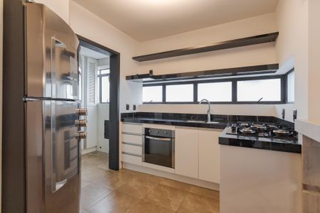 Apartamento à venda com 134m², 2 quartos e 1 vaga Apartamento à venda com 134m², 2 quartos e 1 vagaCozinha