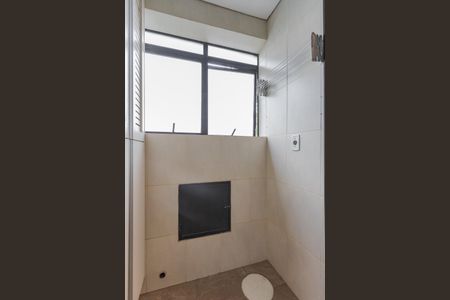 Apartamento à venda com 134m², 2 quartos e 1 vaga Apartamento à venda com 134m², 2 quartos e 1 vagaÁrea de Serviço